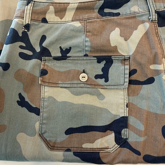 Sanctuary Camo Pants - Picture 6 of 9